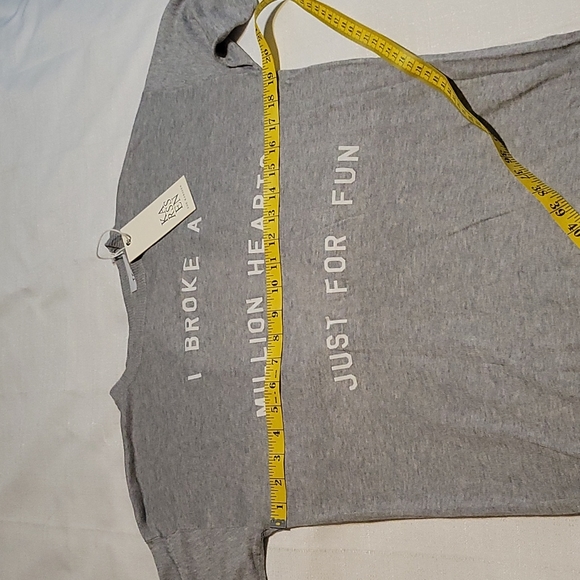 NWT Zoe Karssen million hearts Grey short sleeve sack sweater size extra… - Picture 3 of 6